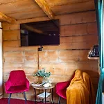 Looktatry Pod Stokiem & Jacuzzi 자코파네