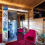 Looktatry Pod Stokiem & Jacuzzi דירה *