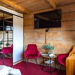 아파트 Looktatry Pod Stokiem & Jacuzzi *