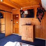 Looktatry Pod Stokiem & Jacuzzi 아파트 *