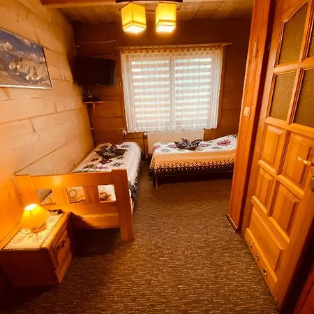 Pod Stokiem & Jacuzzi 住宿加早餐酒店