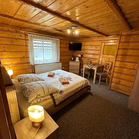 Pod Stokiem & Jacuzzi 3* 扎科帕内