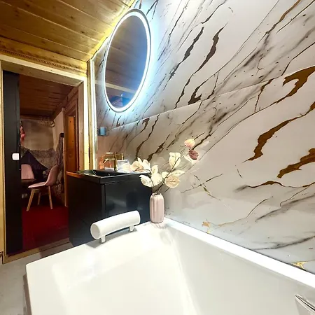 Looktatry Pod Stokiem & Jacuzzi *