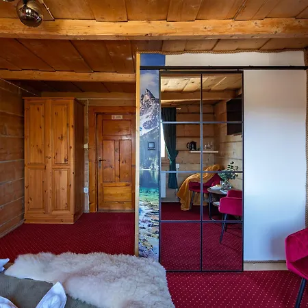 Looktatry Pod Stokiem & Jacuzzi Apartmán *