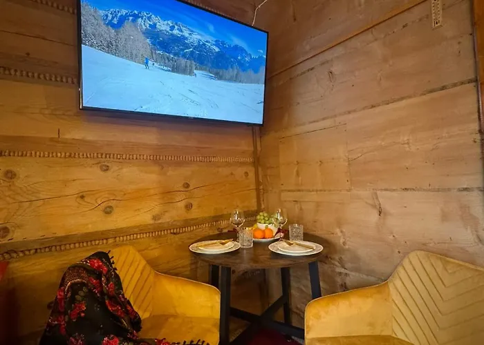 Looktatry Pod Stokiem & Jacuzzi شقة زاكوباني